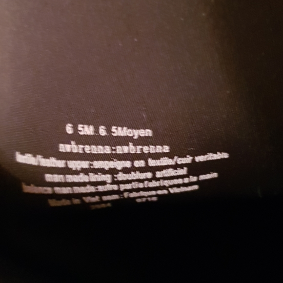 Nine West Women's Over TheKnee High Heels Boots - Picture 4 of 5